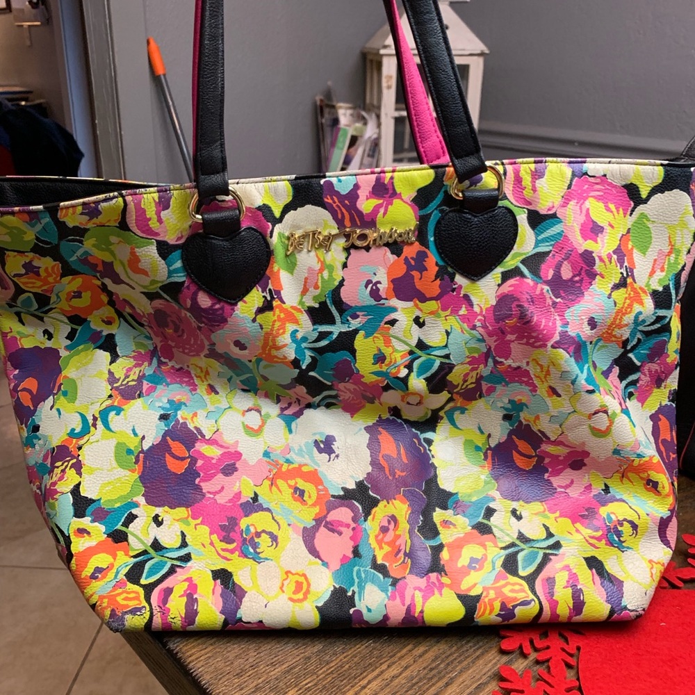 BETSY JOHNSON medium sized tote